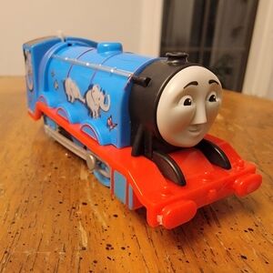 Thomas and Friends Elephant Safari Gordon TrackMaster Engine